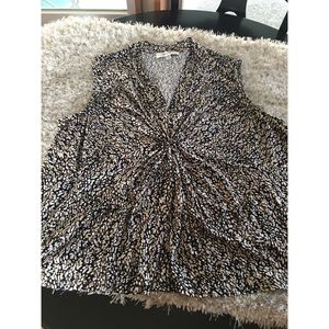 Jones Studio Knot Front Top Size 22W